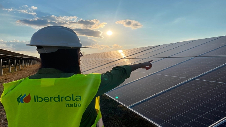 Iberdrola обеспечит солнечной энергией крупную розничную сеть в Италии