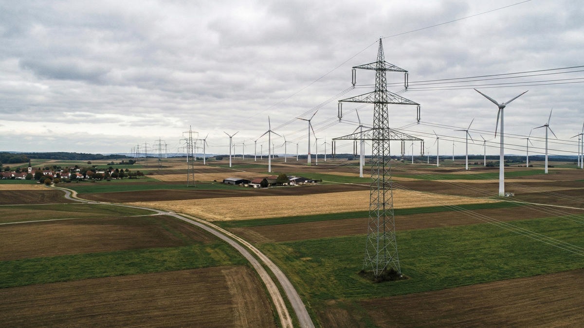 Ветроэнергетика Европы: рост вопреки бюрократии и дефициту энергосетей